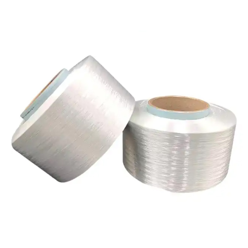 Как се прилага горещата полиестерна прежда в промишленото производство на текстил?